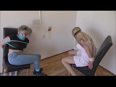 ❤️ Bağımlı / bağlı ve ağzı tıkalı / sıkıntı içinde küçük hanım ️ Seks tr.pornofilmtv.ru ❌️❤
